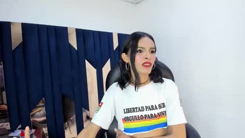 aisha_hotts777 online show from February 3, 6:40 am