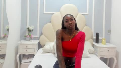 Snapshot of aishalehmann chatting on September 29, 11:42 am aishalehmann online show from September 29, 11:42 am