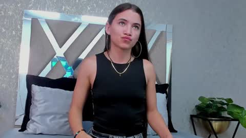 little aitana  online show from January 27, 12:37 pm