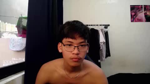 aj_daksxx online show from March 27, 8:48 am