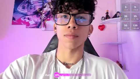 akazaboy online show from September 21, 4:05 am