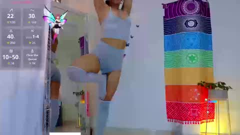Snapshot of akemirosse chatting on September 10, 3:35 pm Akemi online show from September 10, 3:35 pm