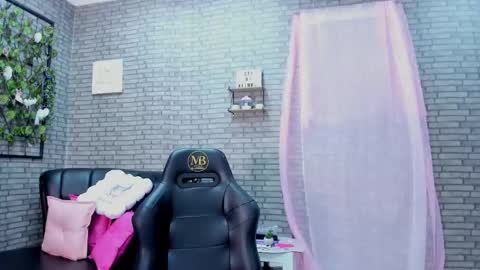 Akimmidoll GMT-5 0630 -1330 online show from November 15, 2:18 pm