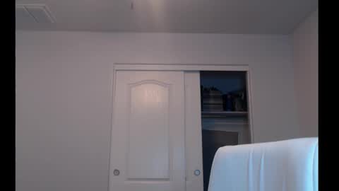 Alex online show from November 20, 8:02 am