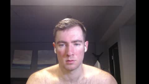 Snapshot of al3xzanderth3gr3at chatting on February 21, 1:11 pm Alex online show from February 21, 1:11 pm