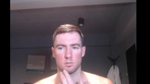Snapshot of al3xzanderth3gr3at chatting on February 15, 9:38 am Alex online show from February 15, 9:38 am