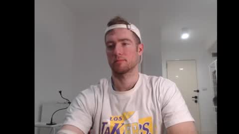Snapshot of al3xzanderth3gr3at chatting on February 7, 2:47 pm Alex online show from February 7, 2:47 pm