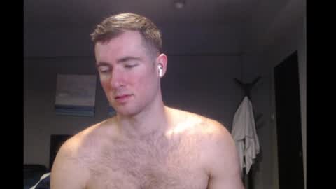 Snapshot of al3xzanderth3gr3at chatting on February 21, 4:16 pm Alex online show from February 21, 4:16 pm