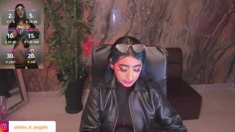 ALAHIA online show from March 7, 7:14 pm