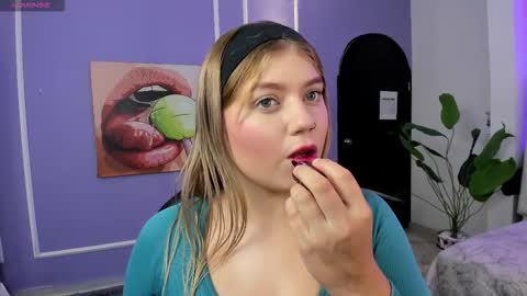 Alaia online show from November 11, 12:40 pm