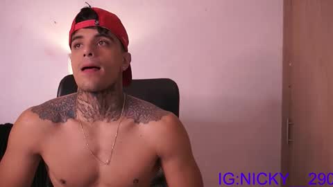 alan_morrys online show from January 13, 1:35 am