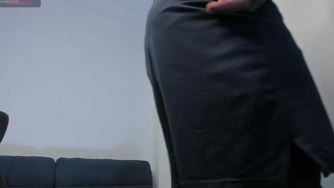Snapshot of alan_rosee chatting on September 23, 2:55 pm Alan online show from September 23, 2:55 pm