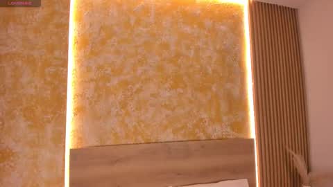 alana_2916 online show from November 24, 3:16 am