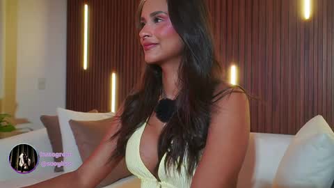 Alana online show from May 23, 3:13 am