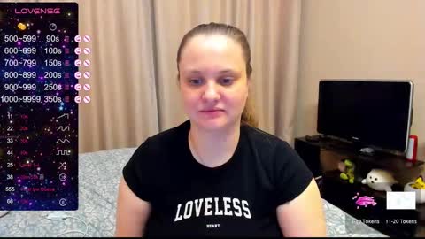 Julia online show from December 8, 3:50 am