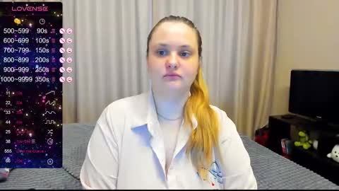 Julia online show from February 5, 11:02 am