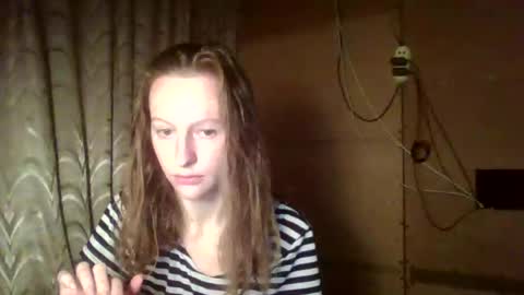 Elisa online show from March 8, 10:34 pm