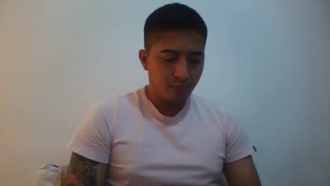 alanj998 online show from April 19, 8:11 pm