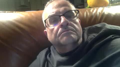 alankrieski1174 online show from October 26, 4:13 am