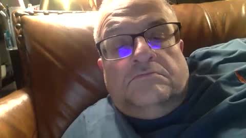 alankrieski1174 online show from November 6, 5:10 am