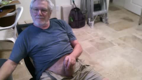 Alanlee10allen online show from April 14, 5:38 pm