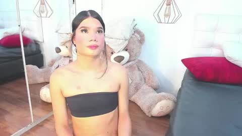 alanna_miaw online show from November 13, 6:27 am