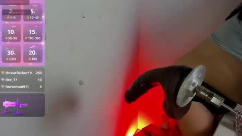 alana silver online show from April 30, 8:57 pm