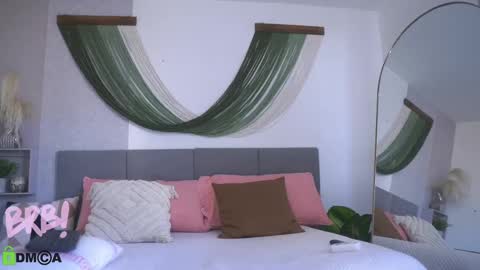 alannathomson online show from February 16, 7:38 pm