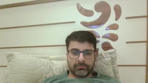 alanpageex online show from December 18, 6:03 pm