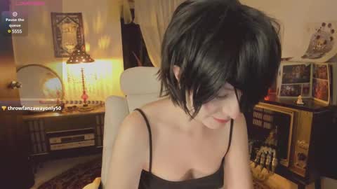 Snapshot of alaskagrace chatting on February 13, 2:56 am Alaska Grace       online show from February 13, 2:56 am