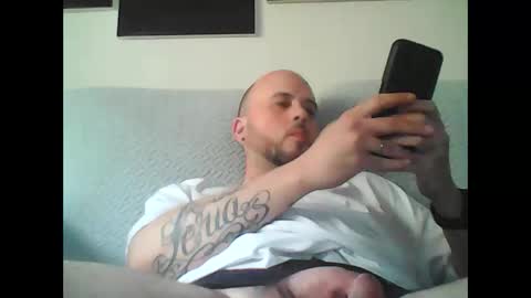 aleeexxxx4u online show from December 22, 1:51 pm