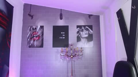 Alice in wonderland online show from November 25, 8:29 pm