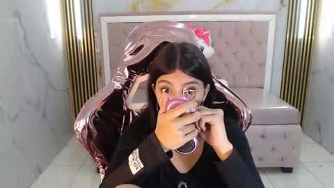 Snapshot of alehp_rose_s chatting on September 29, 1:54 pm Ale online show from September 29, 1:54 pm