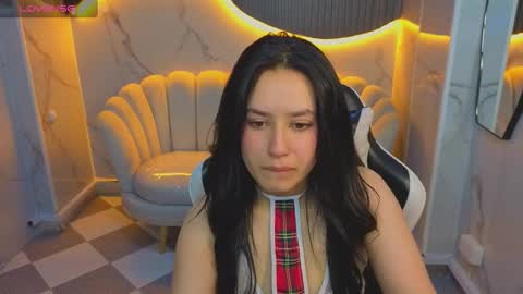 aleja online show from November 11, 9:28 pm