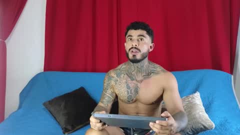 Alejandra online show from September 11, 11:00 am