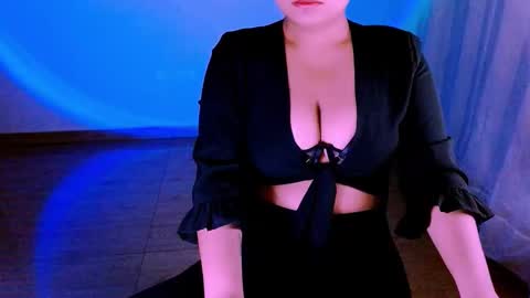 Snapshot of alejandra_conde chatting on October 14, 12:02 am Alejandra online show from October 14, 12:02 am