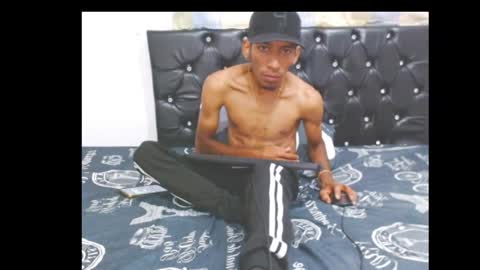 alejandrito_king online show from November 14, 4:42 pm