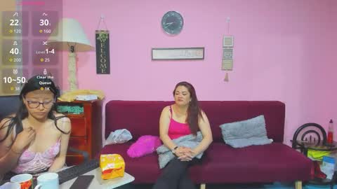 zoe and Kataleya online show from September 10, 1:34 pm