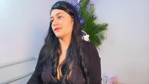 Snapshot of alejitasweet1 chatting on October 10, 2:50 am aleja online show from October 10, 2:50 am
