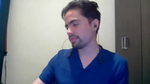 alejo_shy online show from December 25, 9:22 pm