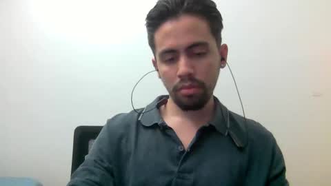 alejo_shy online show from January 6, 2:15 am