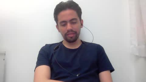 alejo_shy online show from January 20, 6:31 am