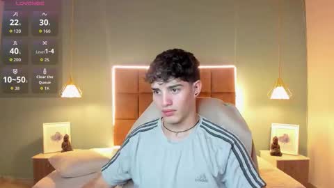 ALejoo Saenz online show from November 25, 8:02 am