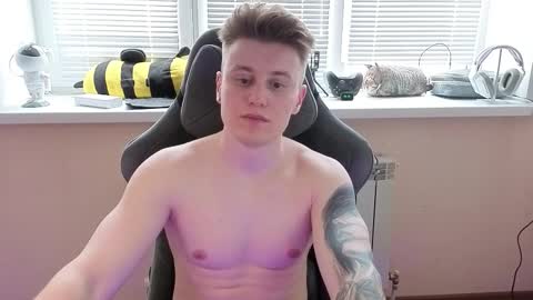 Alex and Linar online show from February 4, 12:09 pm