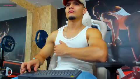 Alessandro King online show from March 12, 7:47 pm