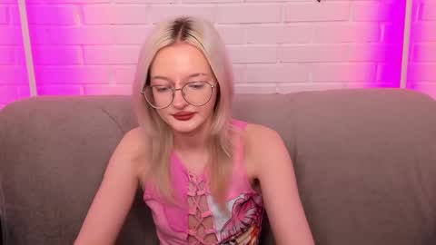 alessakiss online show from February 11, 8:51 am