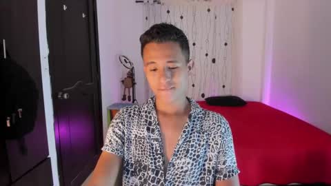 Alessandro online show from January 22, 9:10 pm