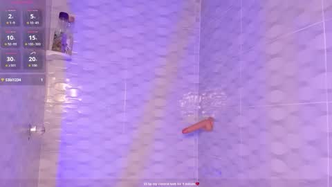 A L E S S I A online show from October 29, 9:04 pm