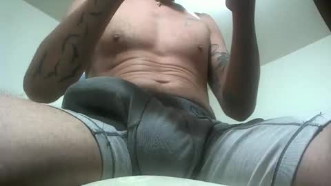 alessio10inches online show from December 21, 12:17 am