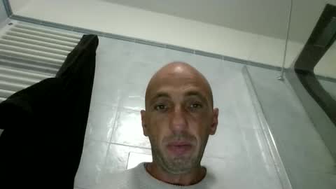 Snapshot of alex120475 chatting on October 1, 9:08 am alex120475 online show from October 1, 9:08 am